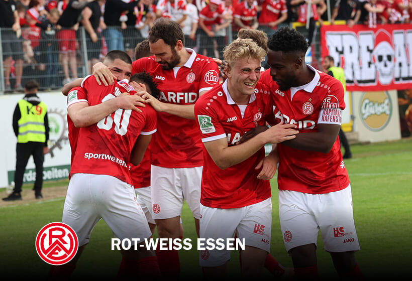 Rot weiss. Команда жако футбольная. Rot Weiss Essen Бундеслига победа год. Рот-Вайс Эссен - Юрдинген.